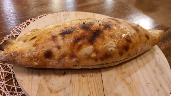 Calzone aux 4 Fromages